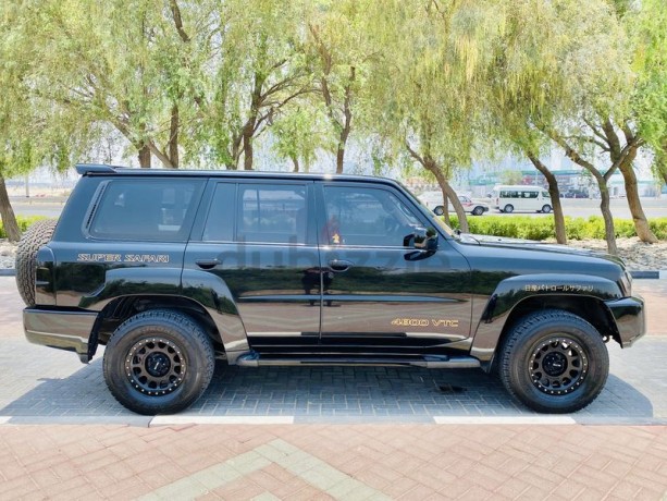 2018-nissan-patrol-safari-vtc-4800-big-0