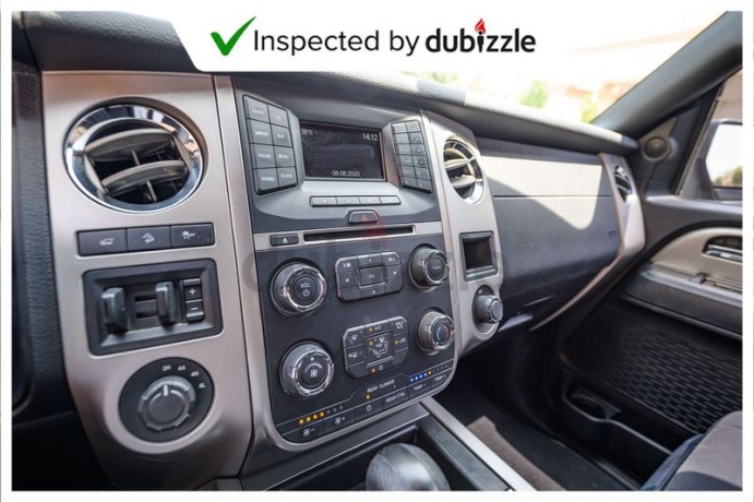 aed1524month-2016-ford-expedition-xlt-35l-full-ford-service-history-8-seater-gcc-specs-big-1