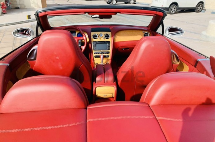 bentley-continental-gtc-gcc-2013-wheels-big-5