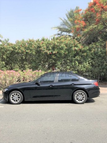 excellent-condition-bmw-320i-2012-black-128000-km-gcc-specs-big-2