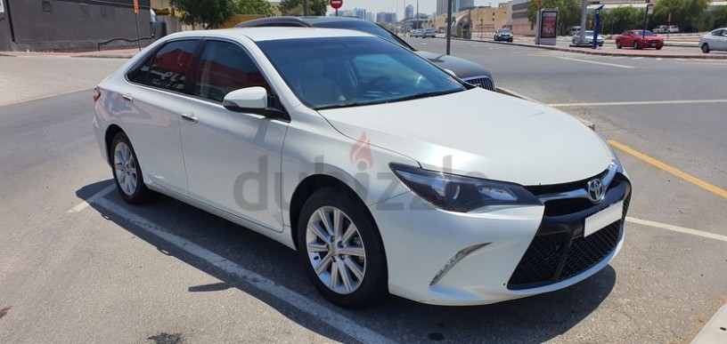 toyota-camry-se-gcc-well-maintained-vehicle-for-urgent-sale-big-1