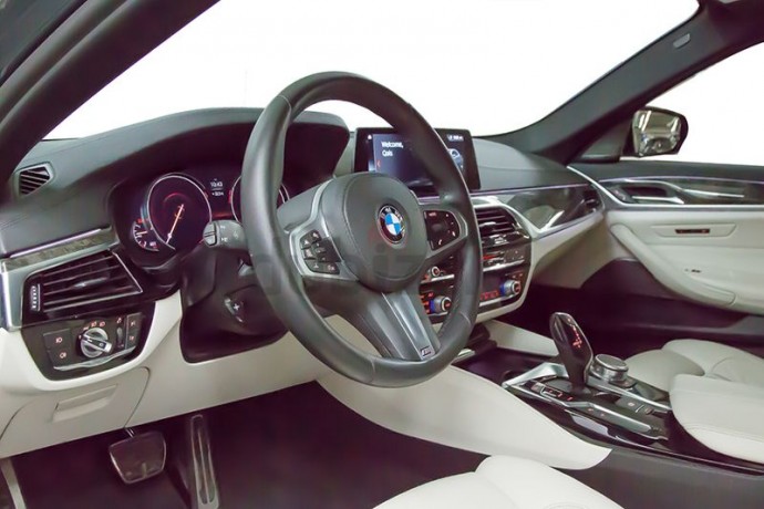bmw-5-series-540i-m-sportref-no53721-big-1