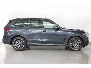 
                            
                            BMW X5 40i M Sport(REF NO.61444)
                            
                        