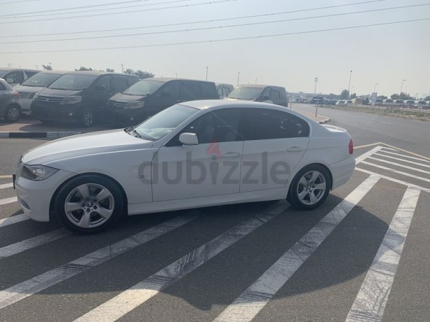 bmw330i-model-2007-with-sport-edition-big-13