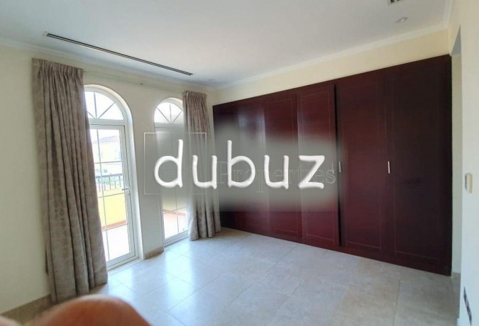 stunning-independent-corner-plot-villa-in-jumeirah-big-1