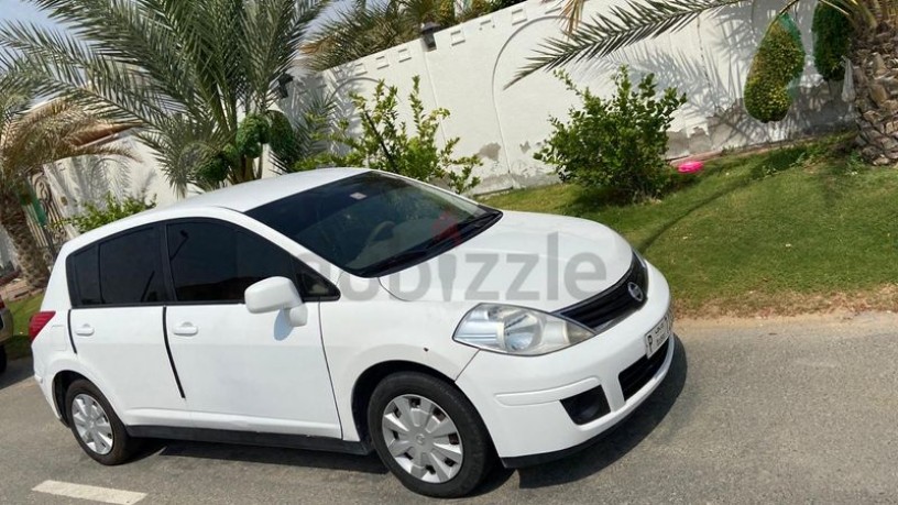 sold-nissan-tiida-hb-18-2012-gcc-big-7