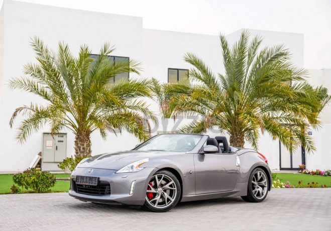 aed-1253-per-month-0-dp-nissan-370z-convertible-low-mileage-big-19