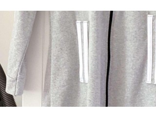 
                        جاكيت مقاس M                                            