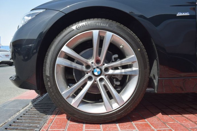 bmw-318-i-sport-2018-gcc-2-year-warranty-with-open-km-big-13