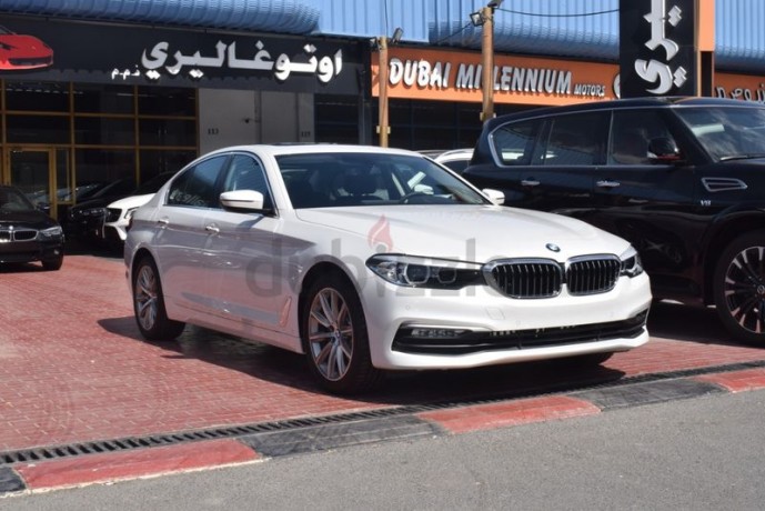 bmw-520-i-2019-under-warranty-2019-gcc-big-16