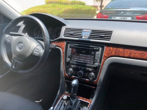 vw-passat-2014-big-3
