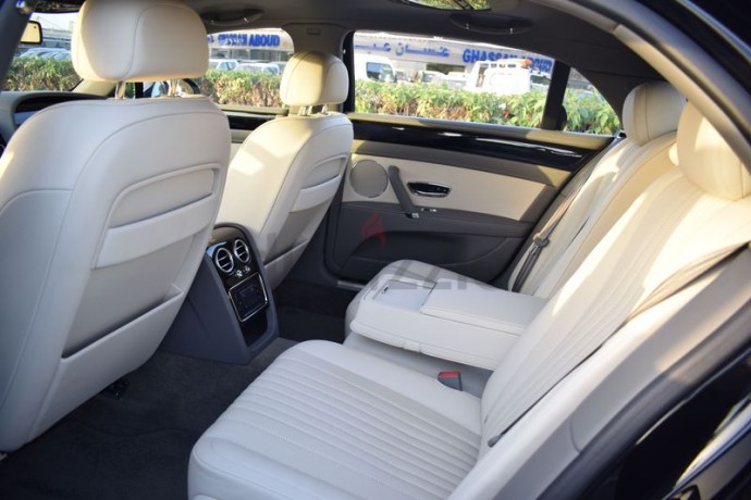 bentley-flying-spur-2017-v8-german-specs-two-years-warranty-big-6