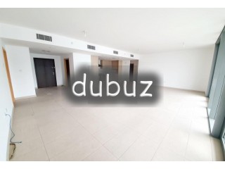 Huge Layout Vacant Unit w/ Maid`s and Study Room!