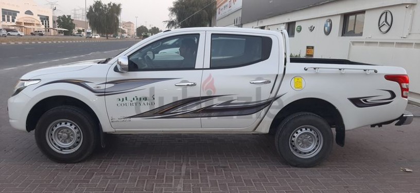 mitsubishi-l200-pickup-big-5