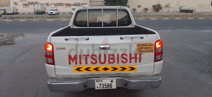 mitsubishi-l200-pickup-big-3