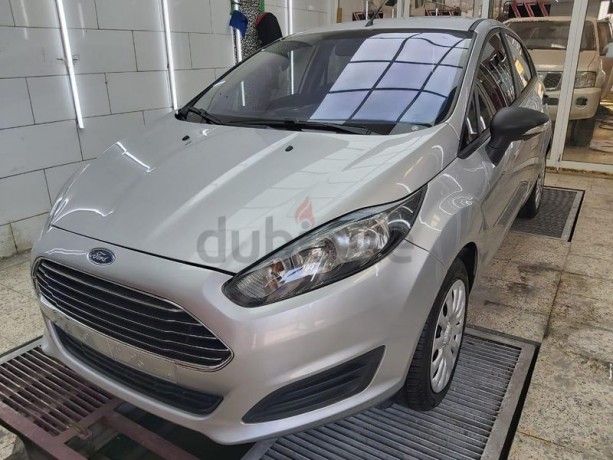 ford-fiesta-2017-gcc-big-6