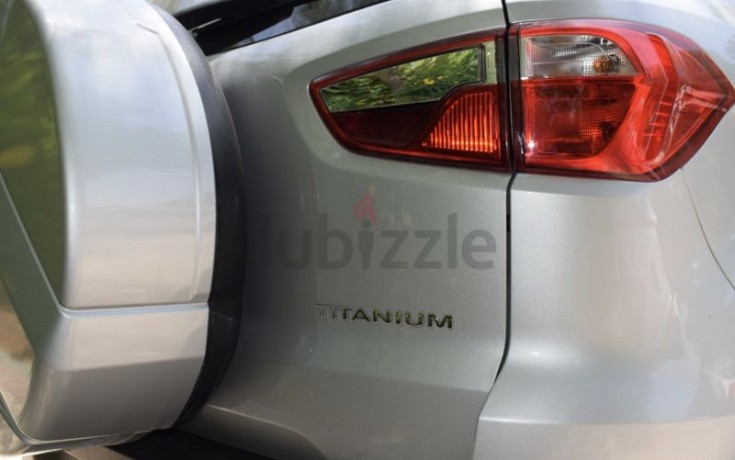 titanium-gcc-ford-ecosport-2018original-paints-under-warranty-service-history-big-13
