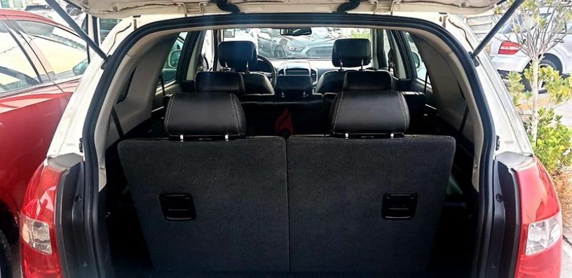 chevrolet-captiva-v6-2011-gcc-no1-lady-owner-7-seats-big-6