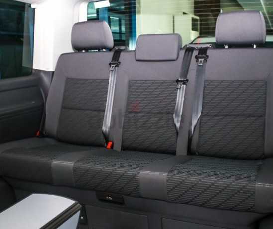 volkswagen-multivan-tsi-2015-brown-gcc-specification-3-years-warranty-big-2