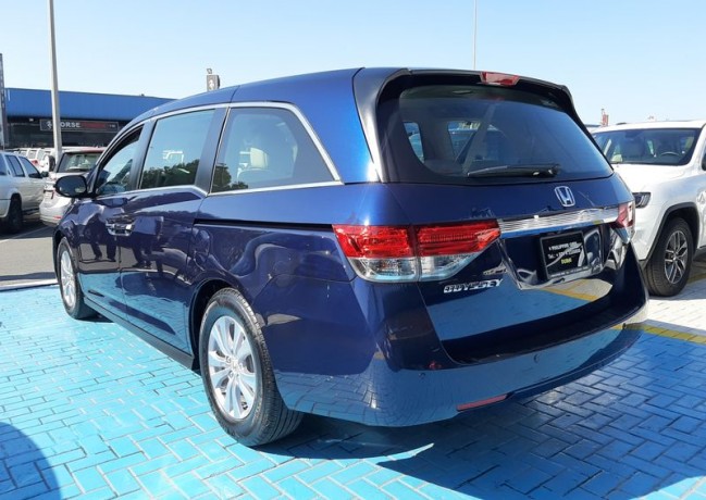 honda-odyssey-2016-blue-gcc-specification-dealer-warranty-until-april-122020-or-unlimited-km-big-9
