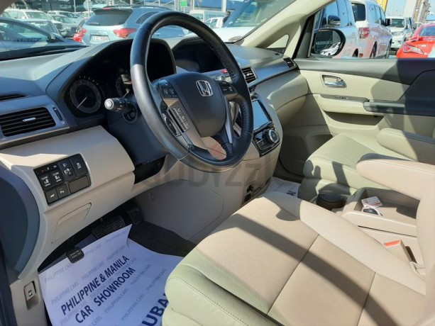 honda-odyssey-2016-blue-gcc-specification-dealer-warranty-until-april-122020-or-unlimited-km-big-4