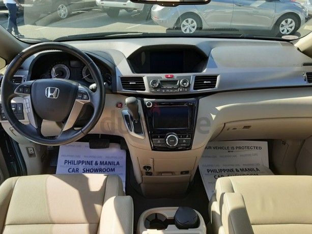 honda-odyssey-2016-blue-gcc-specification-dealer-warranty-until-april-122020-or-unlimited-km-big-3