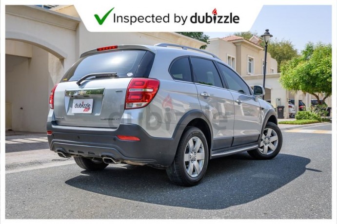 inspected-car-2015-chevrolet-captiva-lt-24l-full-chevrolet-service-history-7-seater-gcc-big-8