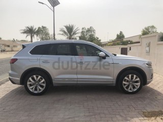 
                            
                            Volkswagen Touareg 2018, Top Spec, 22000km
                            
                        