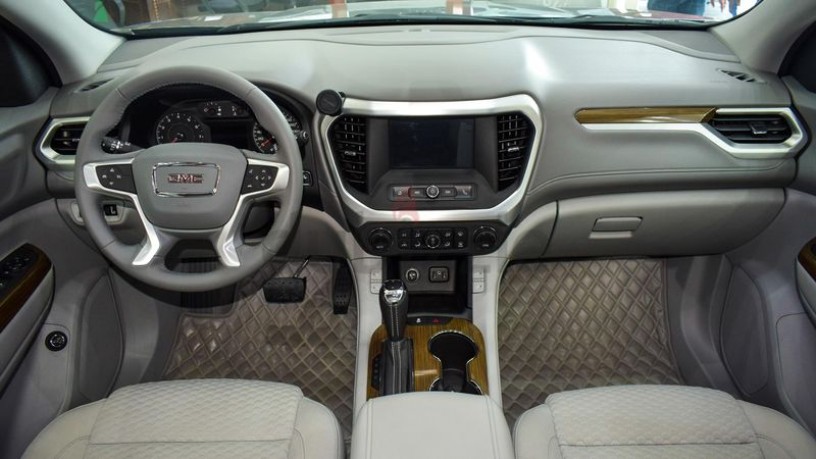 gmc-acadia-gcc-5-years-warranty-service-big-3