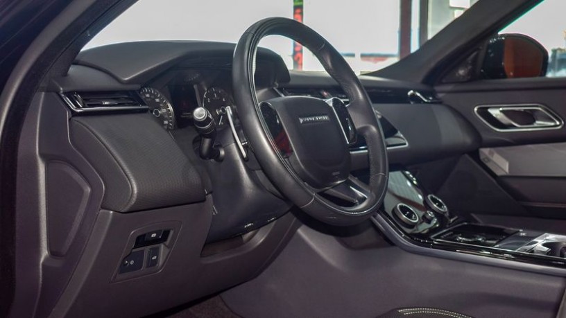 range-rover-velar-2019-diesel-big-3