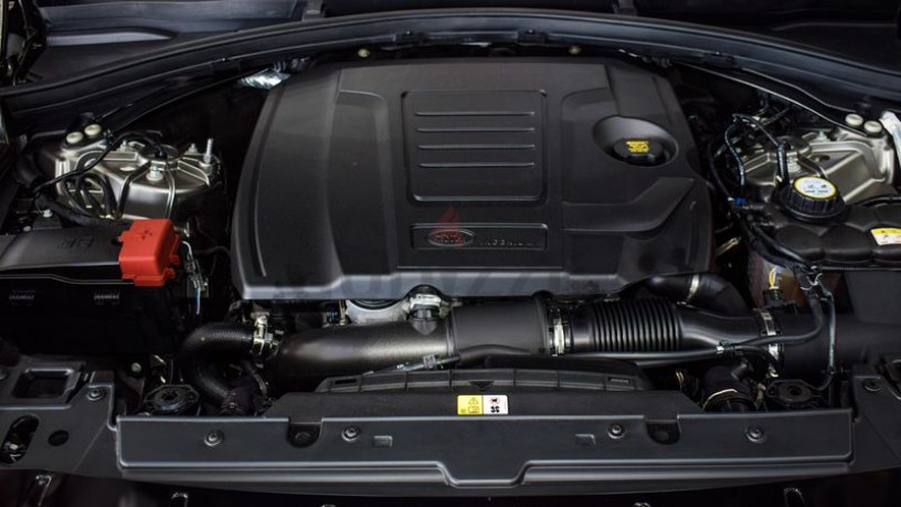 range-rover-velar-petrol-p300se-year-2020-big-0