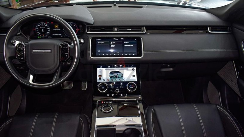 range-rover-velar-diesel-year-2020-big-8