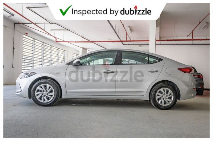 aed568month-2018-hyundai-elantra-gl-16l-full-hyundai-service-history-gcc-specs-big-9