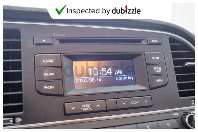 aed568month-2018-hyundai-elantra-gl-16l-full-hyundai-service-history-gcc-specs-big-1