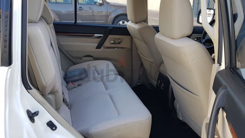 2009-4wd-7-seater-one-owner-lady-driven-big-6