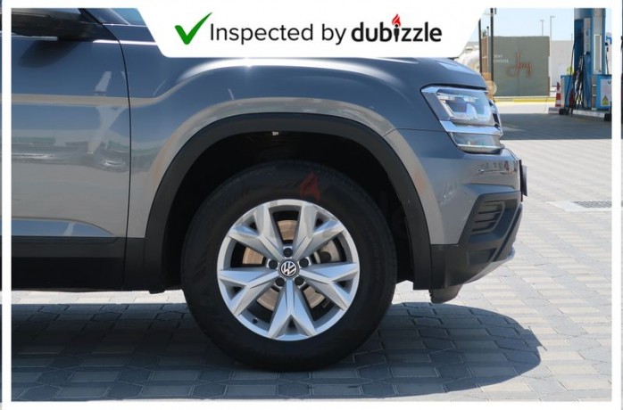 aed1351month-2018-volkswagen-teramont-tsi-20l-full-volkswagen-service-history-8-seater-gcc-big-9