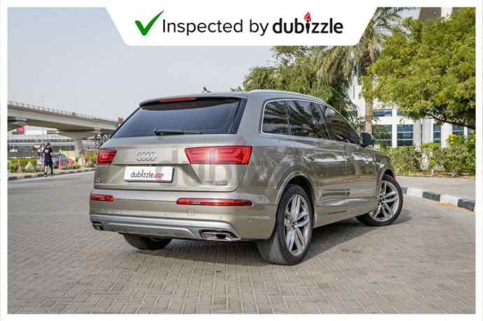 aed3061month-2016-audi-q7-s-line-45tfsi-30l-7-seated-warranty-service-gcc-big-8