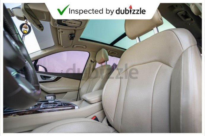 aed3061month-2016-audi-q7-s-line-45tfsi-30l-7-seated-warranty-service-gcc-big-4