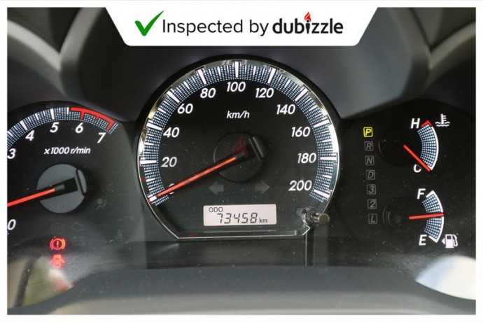 aed1144month-2015-toyota-fortuner-exr-27l-full-toyota-service-history-7-seater-gcc-specs-big-0
