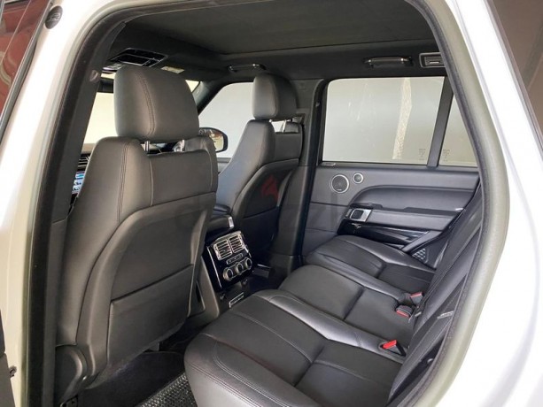 al-tayer-motors-range-rover-vogue-2015-big-0