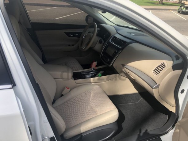 nissan-altima-sl-2018-gcc-full-option-low-km-24000-only-with-accident-free-big-6