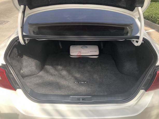 nissan-altima-sl-2018-gcc-full-option-low-km-24000-only-with-accident-free-big-3