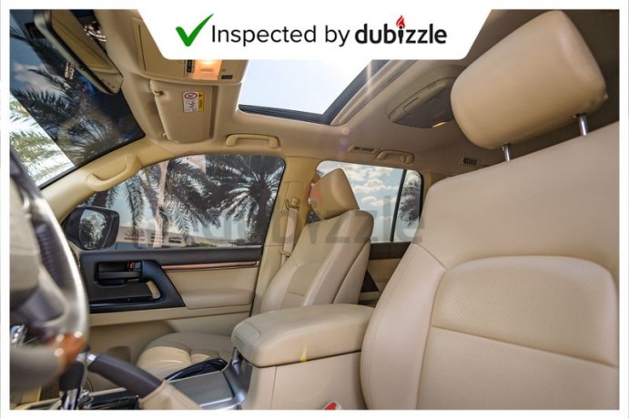 aed3192month-2016-toyota-land-cruiser-gxr-46l-8-seater-gcc-big-5