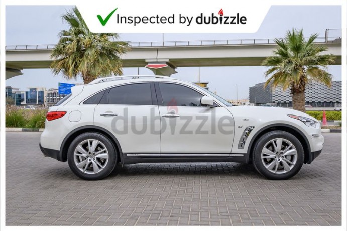 aed1494month-2017-infiniti-qx70-37l-full-infiniti-service-history-gcc-specs-big-11