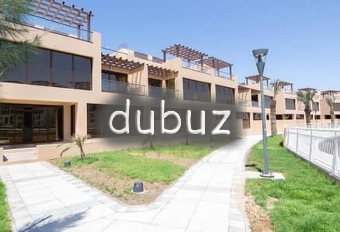 extravagant-4br-maid-villa-in-jumeirah-islands-big-5
