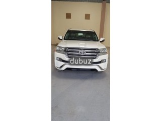 
                            
                            Land cruiser V8 4.6L Very clean, Low milage ( negotiable )
                            
                        