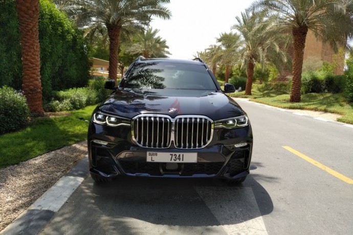 bmw-x7-50i-v8-m-package-5-years-warranty-service-contract-big-9