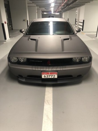 mat-grey-perfect-conditions-super-clean-dodge-challenger-2013-big-12