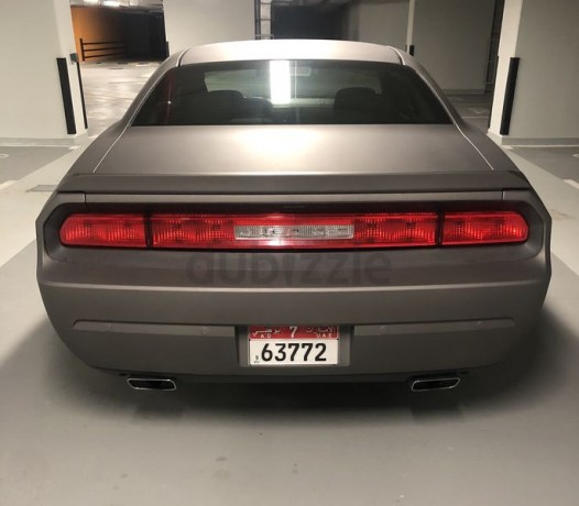 mat-grey-perfect-conditions-super-clean-dodge-challenger-2013-big-8