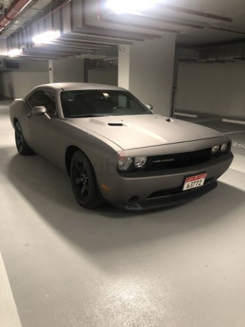 mat-grey-perfect-conditions-super-clean-dodge-challenger-2013-big-5